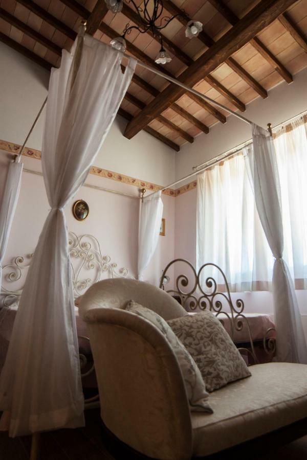 B&B L' Antica Fonte Spinetoli Εξωτερικό φωτογραφία