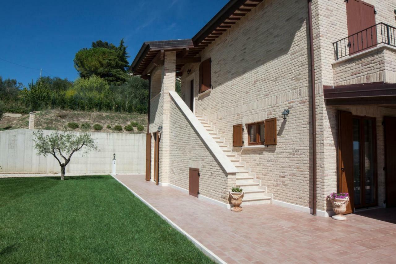B&B L' Antica Fonte Spinetoli Εξωτερικό φωτογραφία
